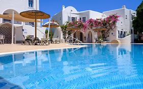 Smaragdi Hotel Santorini 3*